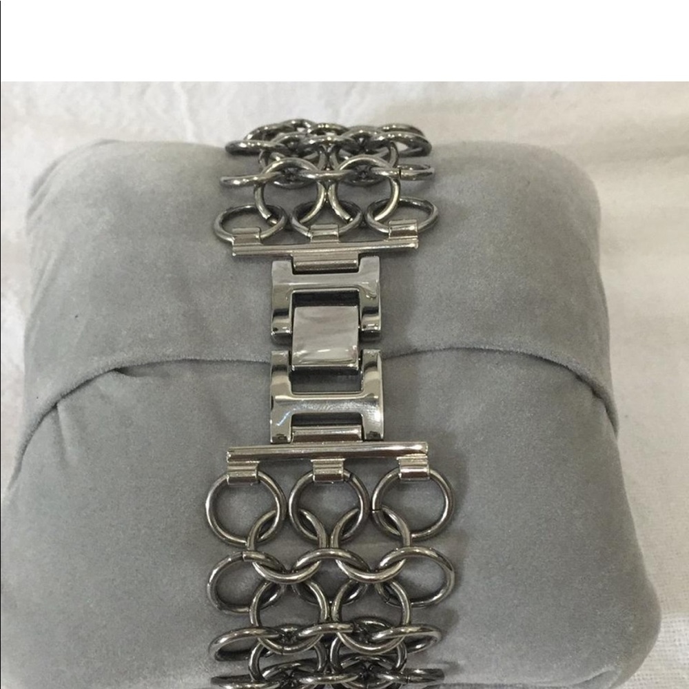 Watch - Picture 5 of 8